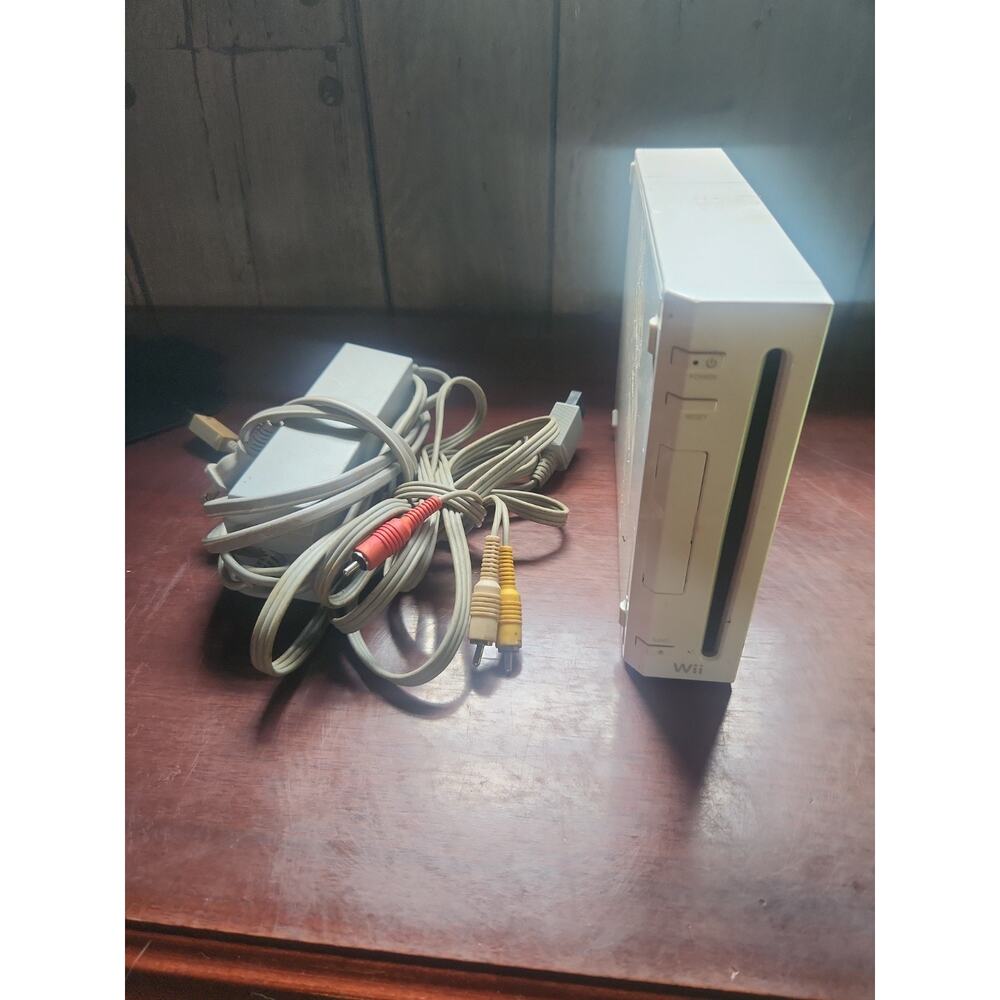 Nintendo Wii RVL-001 Home Console - With Av And Power Cords Untested See Desc - Picture 2 of 5